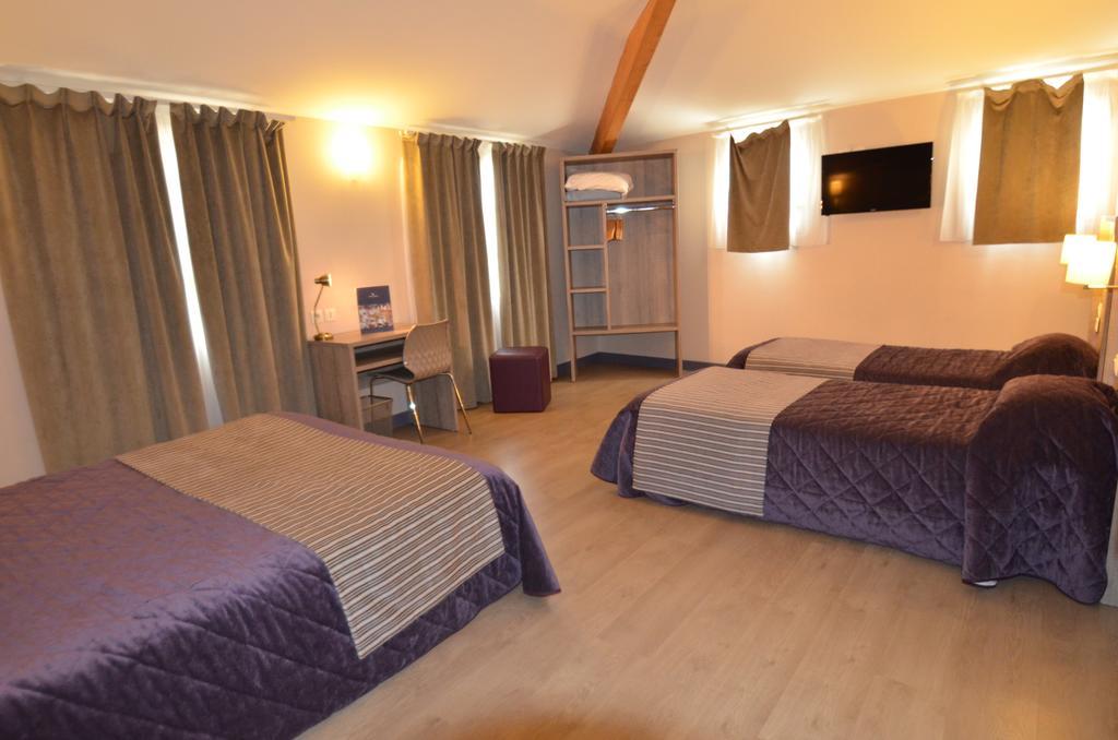 Logis Hotel Le Saint Georges Vivonne Exterior foto